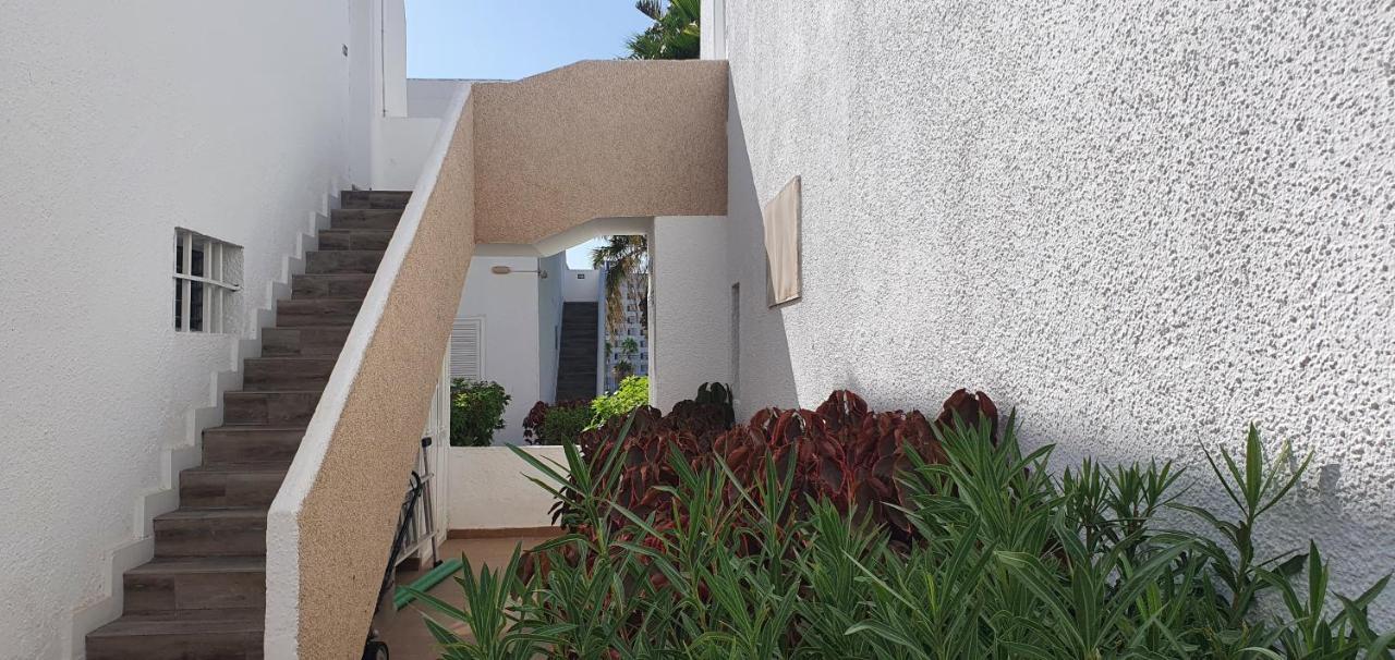 Adults Only Sunny Quiet Apartment In Center Of Las Americas Arona  Εξωτερικό φωτογραφία